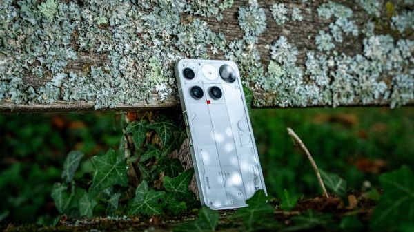 J'ai testé le Nothing Phone (3) pendant une semaine : peut-il remplacer mon iPhone ?
