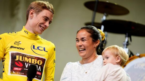 TDF. Tour de France - Jonas Vingegaard réagit à la polémique... et accuse les médias