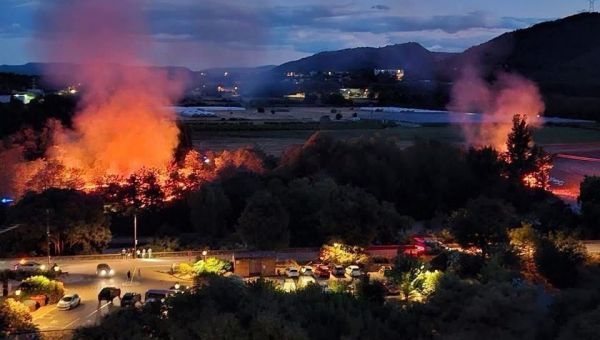 Trois départs d'incendie à Beauchastel, "il y a quelqu'un qui a mis le feu, on va être très vigilant" prévient la maire