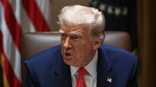 Trump déclare qu'il enverra plus d'armes «défensives» à l'Ukraine