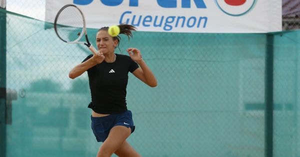 Tennis - CNGT de Gueugnon. Capucine Charcosset s'incline mais bosse mentalement