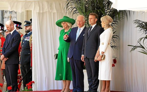 À Windsor, accueil chaleureux du roi Charles pour la visite d'État de Macron
