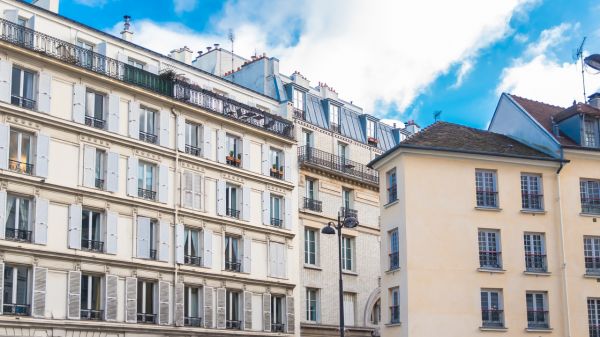 Patricia Kaas : "Personne ne passe", son appartement surprotégé où il faut donner les noms en bas pour entrer, en face de l'Élysée