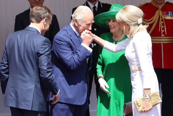 A Windsor, accueil chaleureux du roi Charles pour la visite d'Etat de Macron