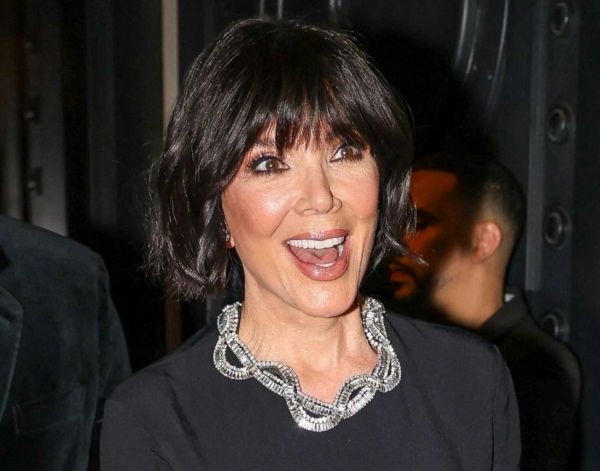 Kris Jenner toujours plus jeune : cette coupe de cheveux rafraîchissante après sa chirurgie à plus de 100 000 dollars