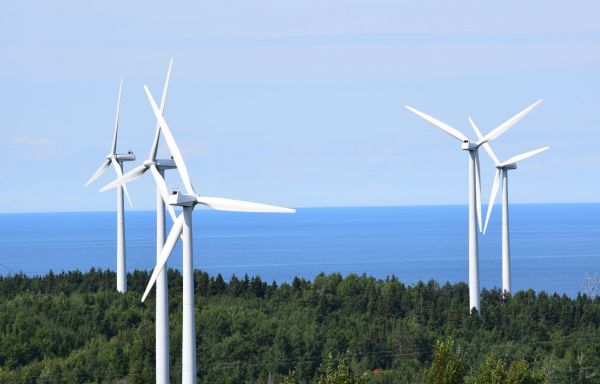 Le Bas-Saint-Laurent devrait accueillir un total de près de 800 éoliennes d'ici 10 ans