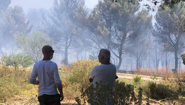 TÉMOIGNAGES - Incendie à Marseille : "J'ai eu la peur de ma vie", confie un habitant des Pennes-Mirabeau