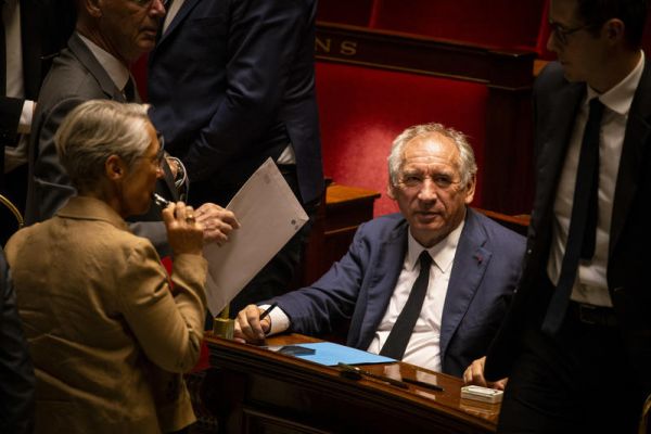 Malgré un taux de pauvreté record, le gouvernement s’enfonce dans le déni et refuse de changer de cap