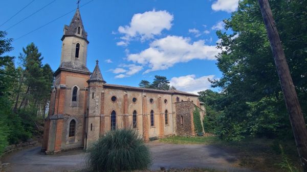 "Les bénitiers ont été arrachés du sol !" : une église gardoise dépouillée de ses biens par des intégristes
