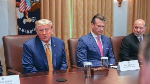 Guerre en Ukraine : "Poutine raconte beaucoup de conneries"... Donald Trump se lâche et envisage des sanctions contre la Russie