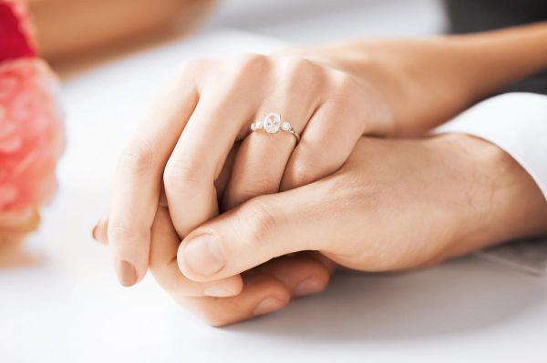 Mariage en Catalan : la Mairie de Perpignan revient sur une vieille tradition