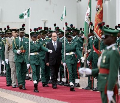 Boko Haram, «menace» persistante, selon Hollande