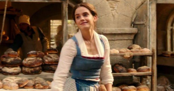 Quand Emma Watson chante Belle (Bonjour) dans La Belle et la Bête