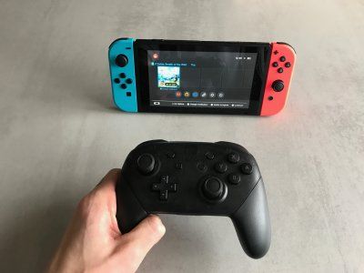 UNBOXING - Nintendo Switch : nos photos du Pro Controller