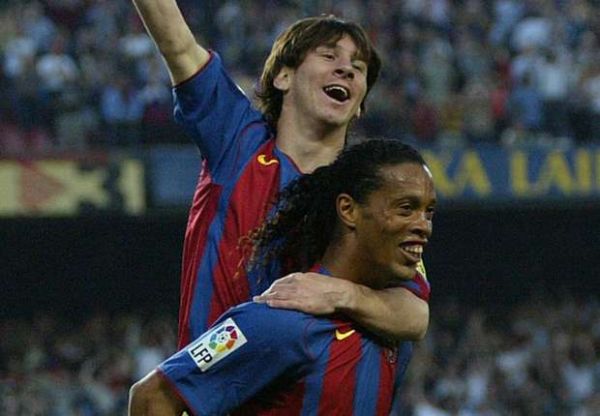 Barça, Ronaldinho : "Je dois encore apprendre des choses à Messi"