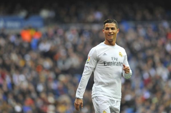 Ronaldo gagne nettement plus que Messi