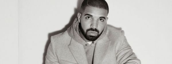Drake victime de racisme à Coachella ? La photo polémique
