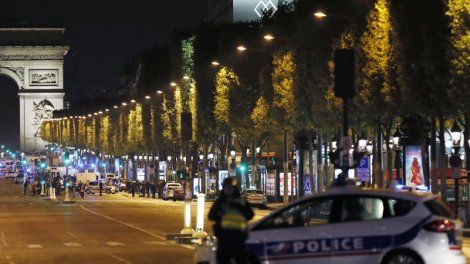 EN DIRECT. Policier tué sur les Champs-Élysées : Daesh revendique l'attaque