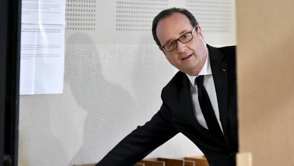 EN IMAGES. Premier tour de l'élection présidentielle : le dimanche de François Hollande vu par une dessinatrice de presse