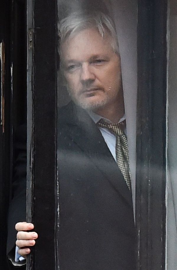 Les poursuites pour viol contre Julian Assange abandonnées après sept ans d'enquête, la plaignante suédoise "choquée"