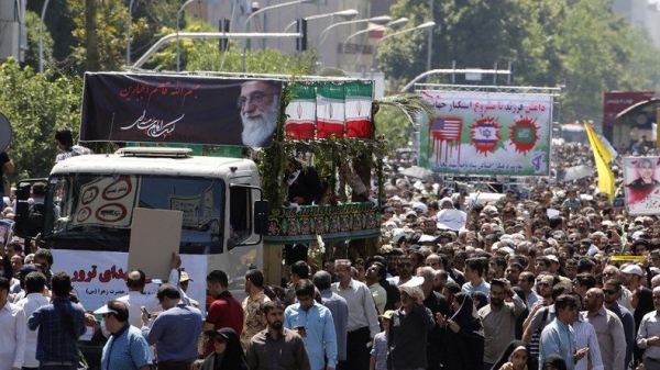 L’Iran affirme détenir des preuves d’un soutien américain à l'État islamique | Stop Mensonges