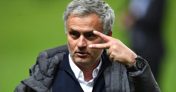 Manchester United : José Mourinho espère encore deux recrues