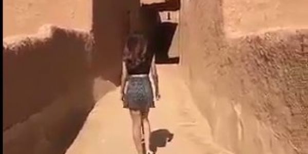 Arabie Saoudite: La jeune fille en jupe a été relâchée par les autorités