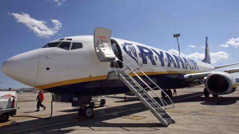 Ryanair veut limiter la consommation d'alcool de ses clients