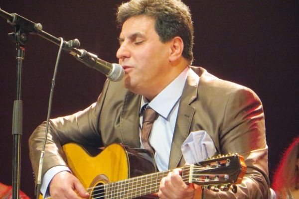 Il l'a annoncé en conférence de presse avant-hier à Alger: Brahim Tayeb sort son nouvel album