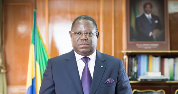 Ali Bongo va remanier son gouvernement sans changer de Premier ministre