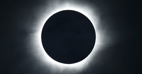 Là où il faudra être en France pour voir (en partie) l'éclipse solaire totale aux États-Unis