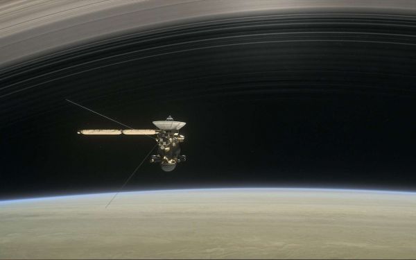 Grand final de Cassini : à quoi va servir le plongeon dans Saturne ?