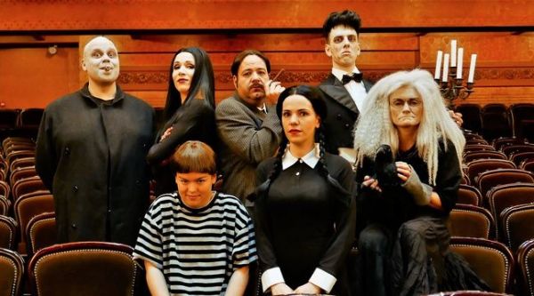 VIDEO. Comédie musicale: «La Famille Addams» prête à s'installer à Paris