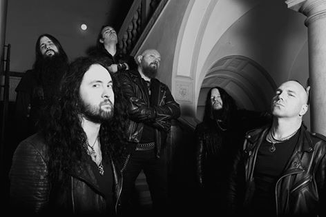Sinsaenum (avec d'anciens Slipknot, Dragonforce) sortira son nouvel EP en novembre. Verdict le 10 novembre.