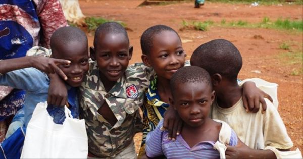 Centrafrique : La rentrée scolaire compliquée par loccupation des écoles par les déplacés (Autre presse)