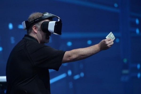 Intel stoppe son projet de casque VR autonome Project Alloy