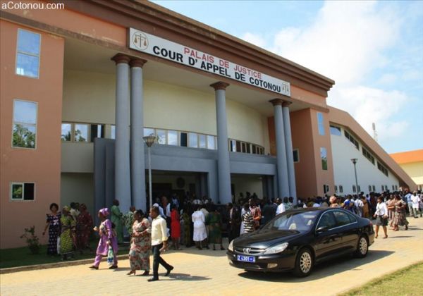 Conseil des ministres du 13 Octobre : Gilbert Togbonon nouveau procureur de la République du Tribunal de première instance de première classe de Cotonou (Autre presse)