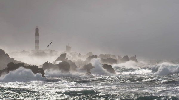 Bretagne : des vagues de 10 mètres prévues tout le week-end
