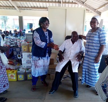 Centre Delwendé de Sakoula : L'Association des staffs de l'OMS-Burkina Faso a fait un don d'une valeur de 2 millions de F CFA