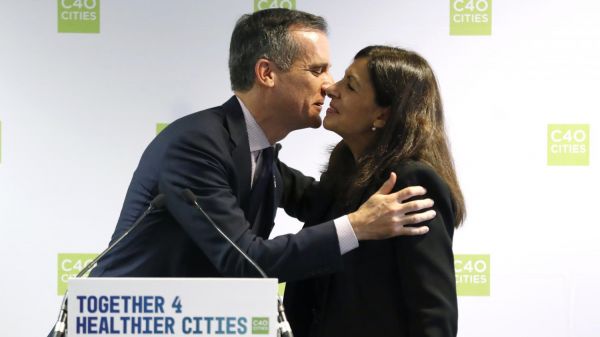 Paris et Los Angeles s'engagent pour l'environnement, l'innovation et la solidarité via un "jumelage olympique"
