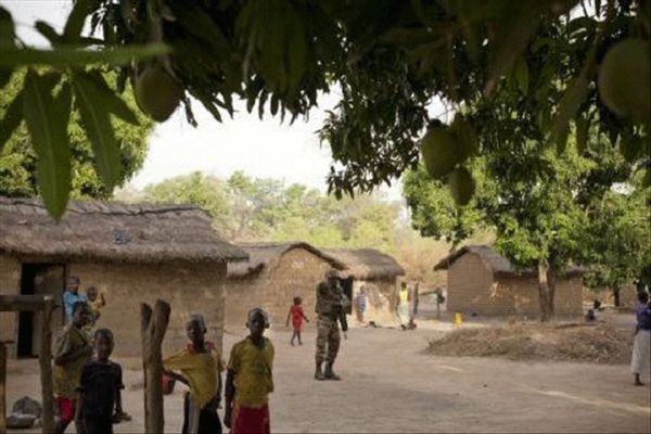 Centrafrique : dégradation de la situation sécuritaire dans le nord-ouest et le sud-est du pays (témoins) (Xinhua)