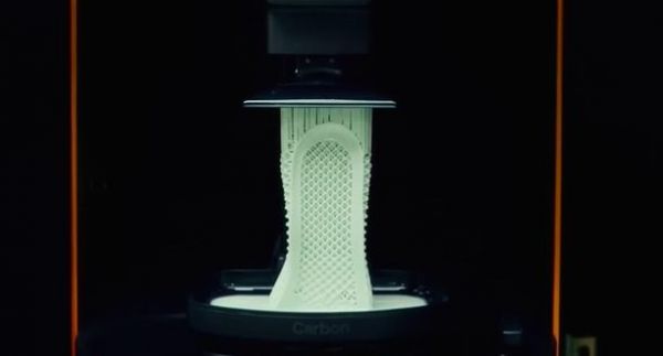 Adidas lance des chaussures imprimées en 3D complètement dingues