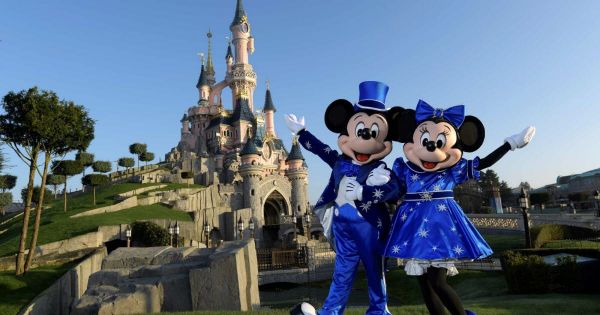 Euro Disney cherche 1 200 personnes en CDI