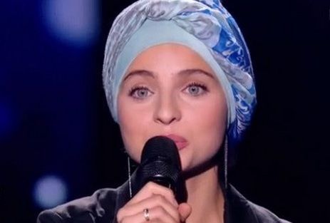 France : la première femme voilée de l'émission The Voice a conquis le jury