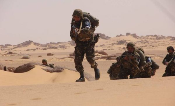 Défense: reddition d'un terroriste à Tamanrasset