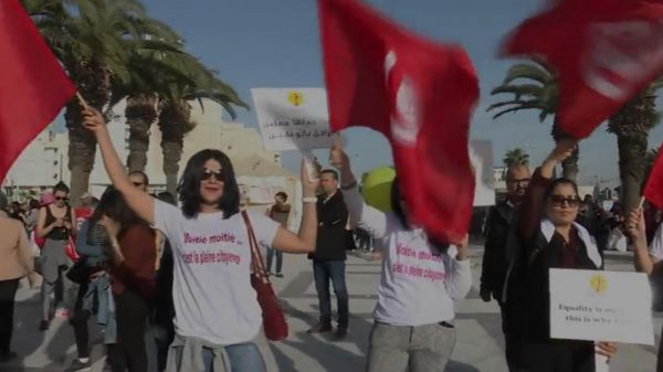 Tunisie : manifestation pour l'égalité dans l'héritage