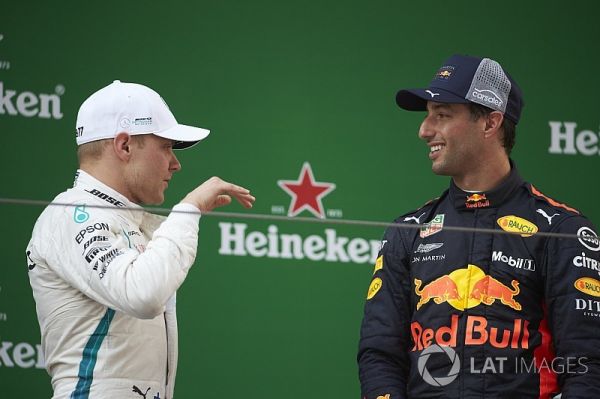 Mercedes salue l'intelligence de Bottas face à Ricciardo