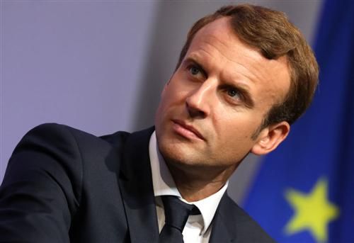 Réformes fiscales : Macron espère créer 260.000 emplois