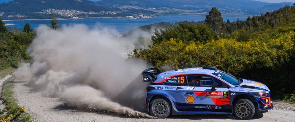 Rallye – WRC – Portugal : Neuville garde la tête, Ogier est reparti