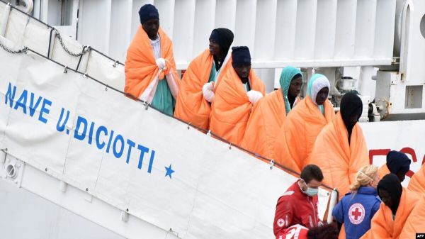 Dernier coup de griffe du gouvernement italien sortant à l'UE sur les migrants